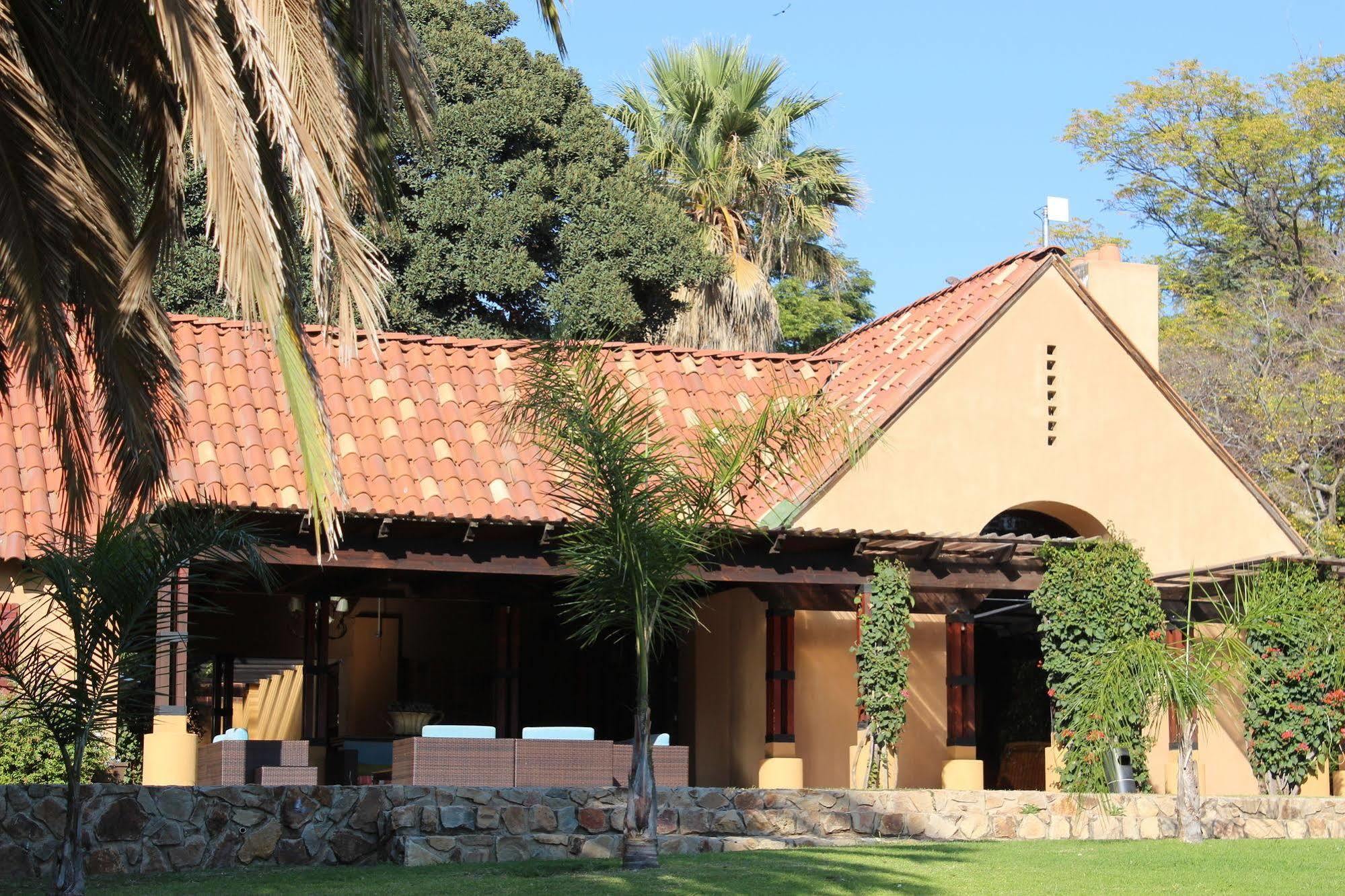 Lombardy Boutique Hotel & Conference Venue Pretoria-Noord Εξωτερικό φωτογραφία